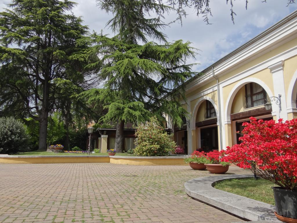 El Rustego Hotel Rubano Exterior foto